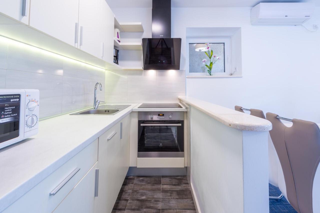 Apartments Lucija Ντουμπρόβνικ Δωμάτιο φωτογραφία
